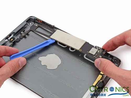 最新最牛最逆天的拆解：iPad Mini Retina 內(nèi)部大揭秘！