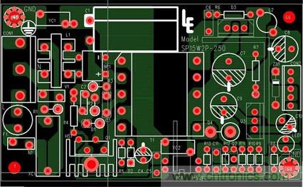 PCB元器件如何擺，線路該如何連接才能提高主板性能？