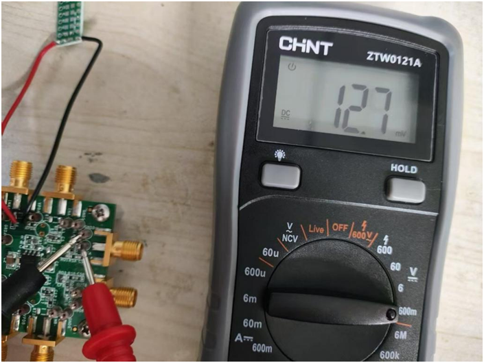 ADA4510－2運算放大器評測：高精度與多場景應用的完美結合