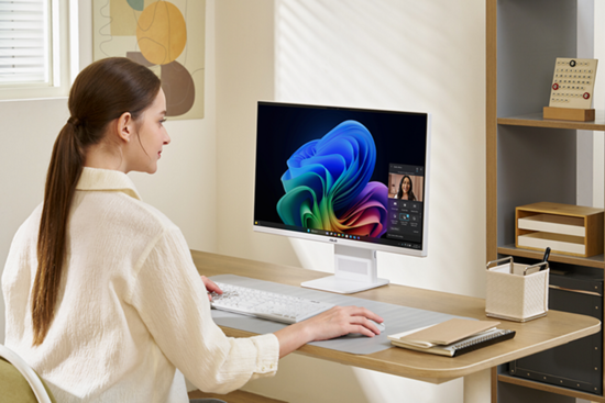 小巧機(jī)身，巨量算力！驍龍X入場(chǎng)讓臺(tái)式機(jī)變得更智能、更強(qiáng)大